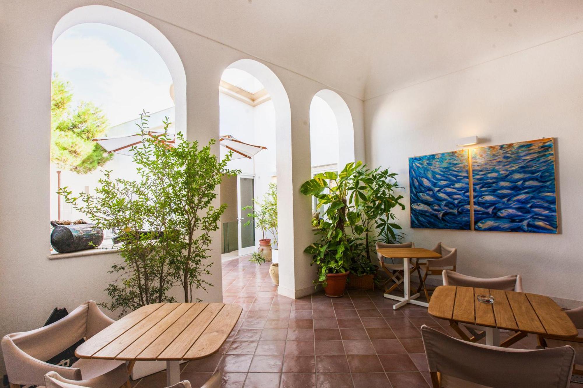 Aegusa Hotel Favignana Bagian luar foto