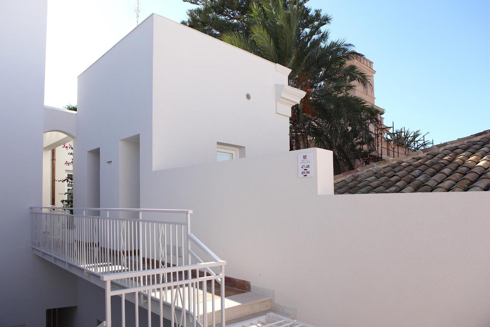 Aegusa Hotel Favignana Bagian luar foto